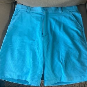Under Armour blue golf shorts 38